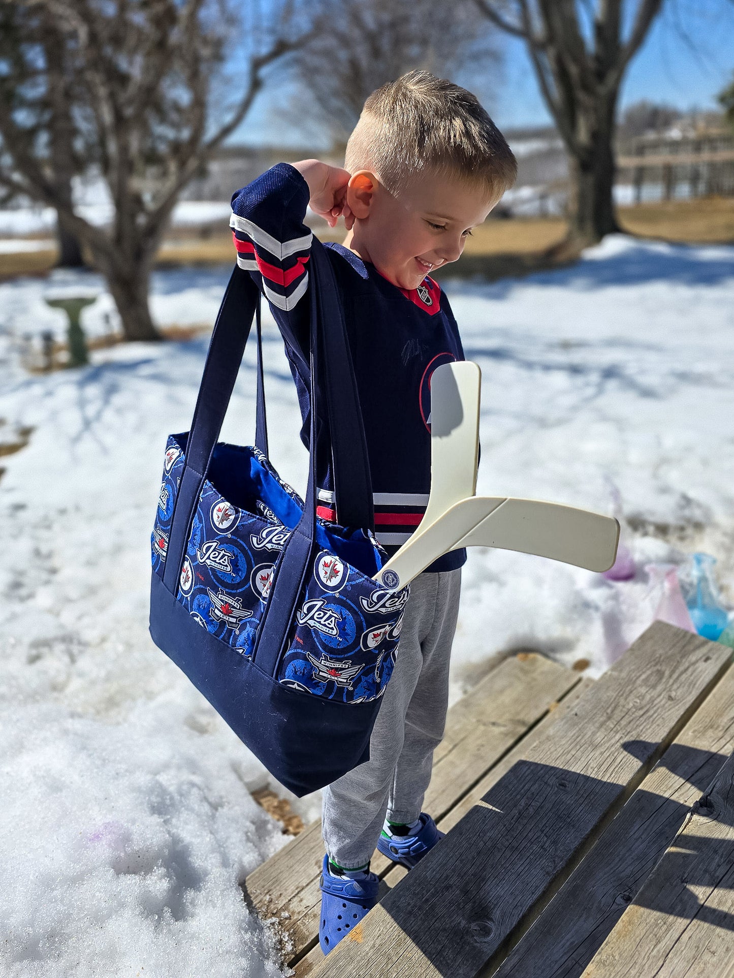 Ottava Ruffle Tote Bag