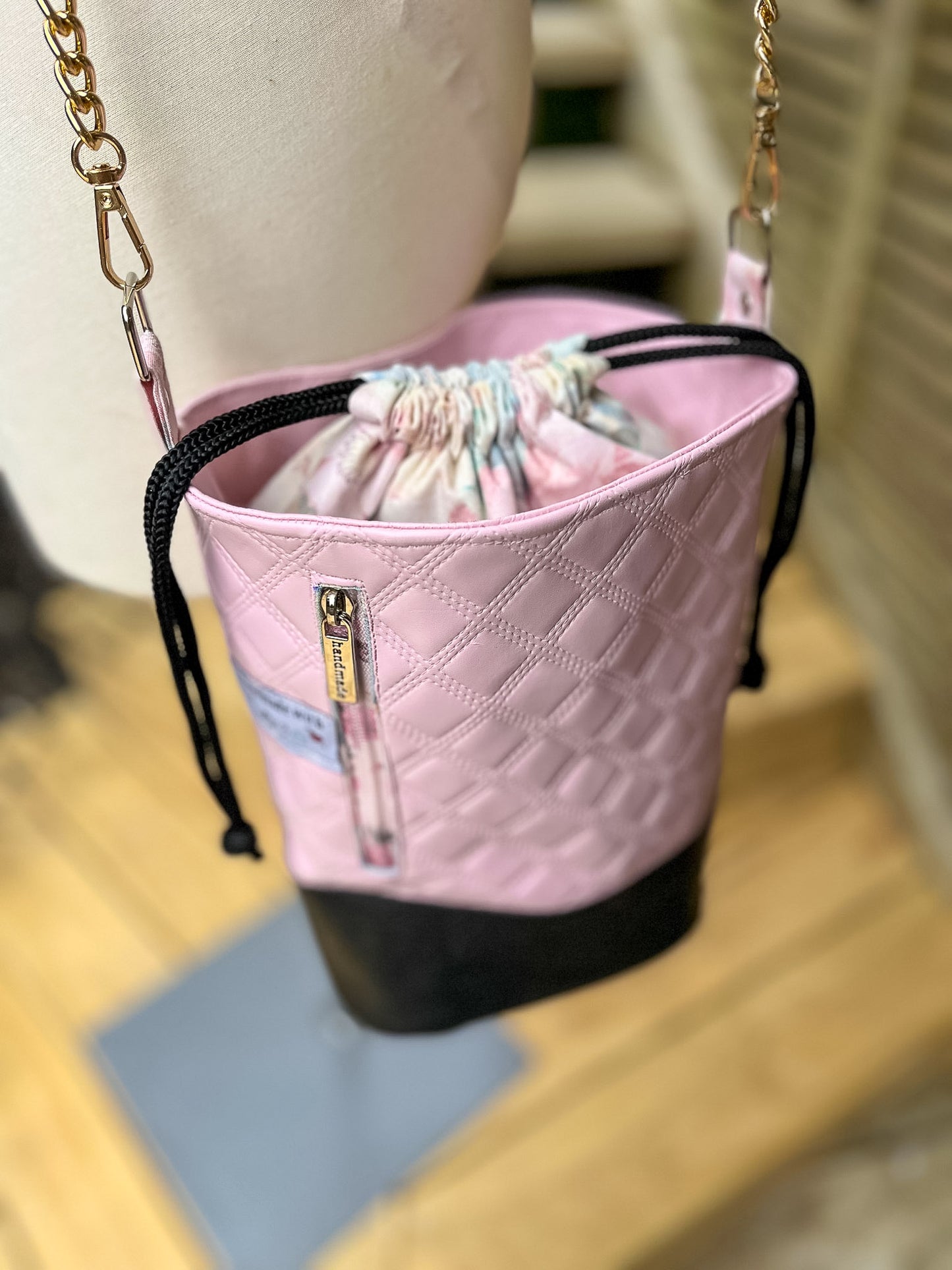 Bossa Nova Bucket Bag