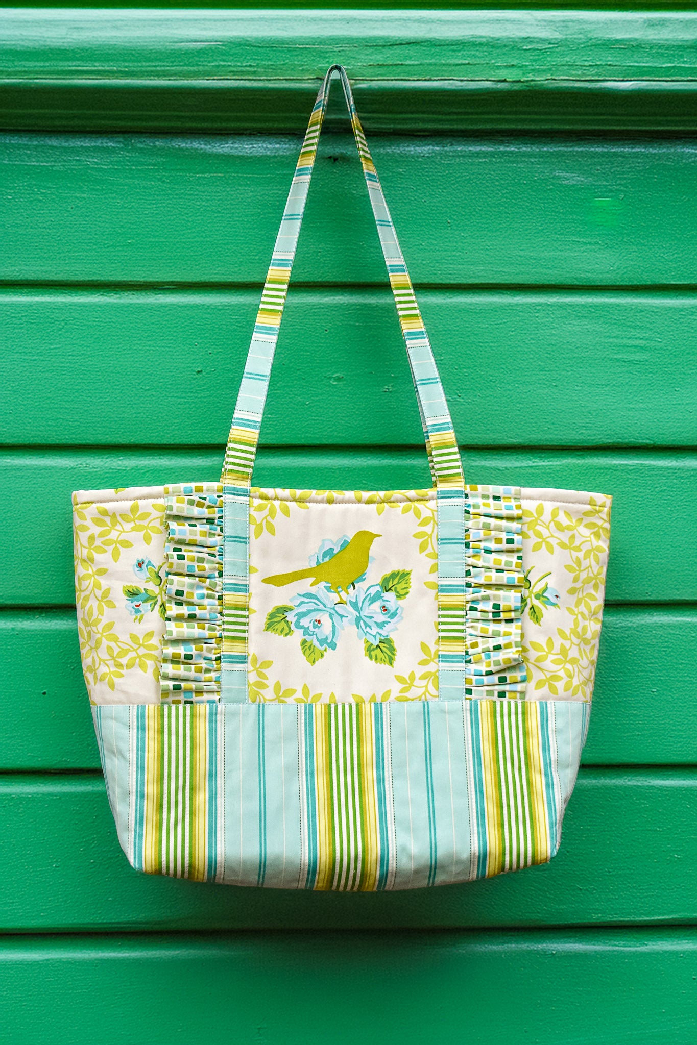 Ottava Ruffle Tote Bag