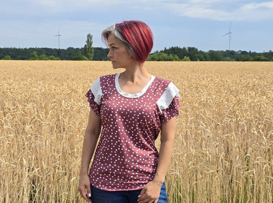 Erica Ruffle Raglan